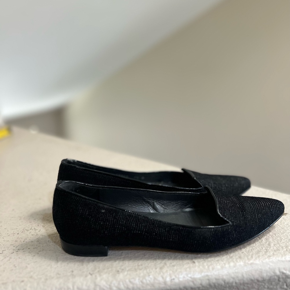 Stuart Weitzman Black Metallic Women's‎ 7.5 Slip On Flats Pointed Toes Sandals